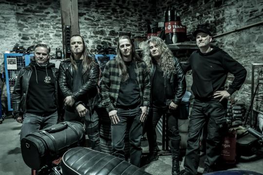 Picture of members of PYRACANDA